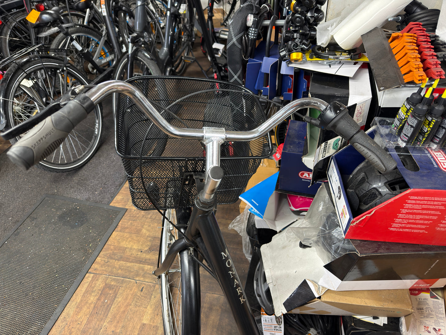 Monark Emma 7-växlar 28 tum