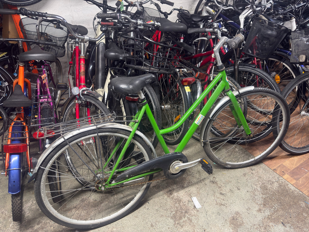 Postlotteri damcykel 28 tum 3-växlar HM Cykelservice